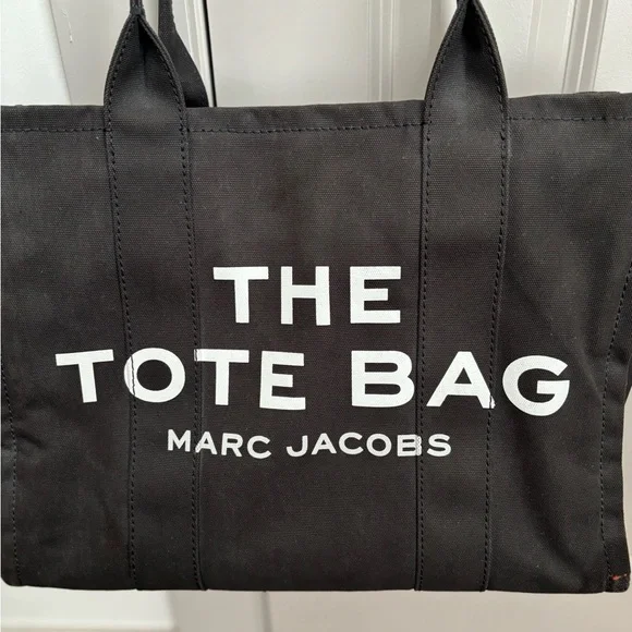 Marc Jacobs Black and White Canvas Tote Bag - Picture 2 of 10